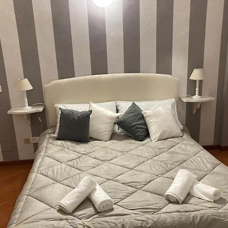 La Perla Di Porcellana Santa Maria Novella Apartment Firenze Bagian luar foto
